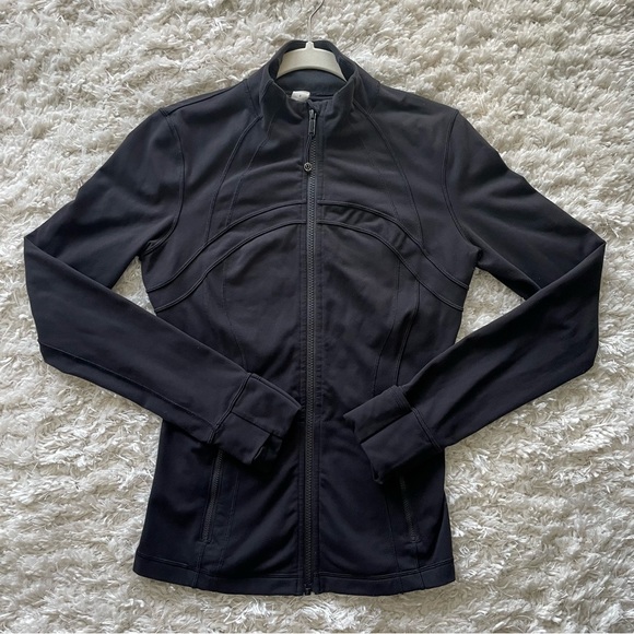Lululemon Define Jacket - Picture 2 of 6